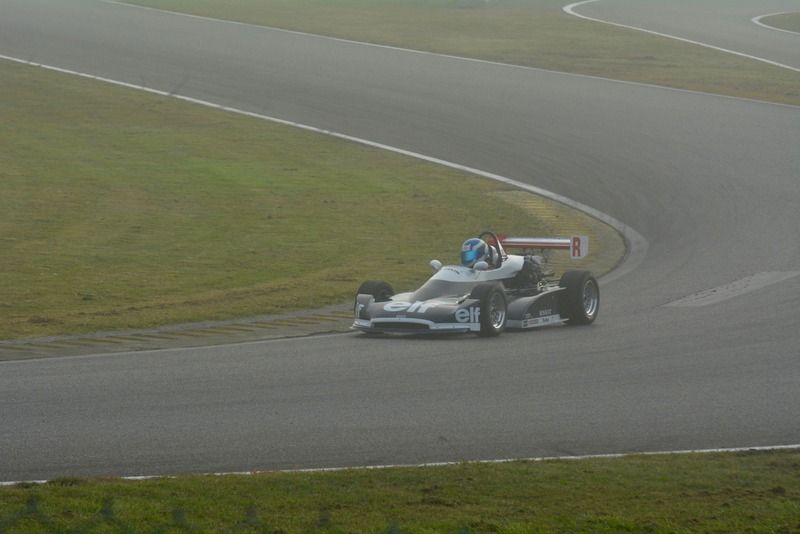 PHOTOS SUR LE CIRCUIT 1er ROULAGE