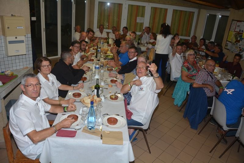 LE REPAS FESTIF DU SAMEDI SOIR